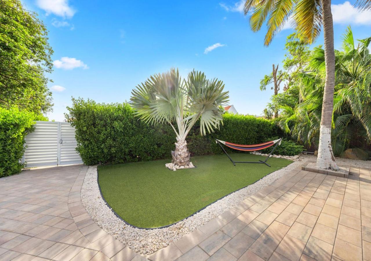 Turibanaplaza Palm Beach Exterior foto