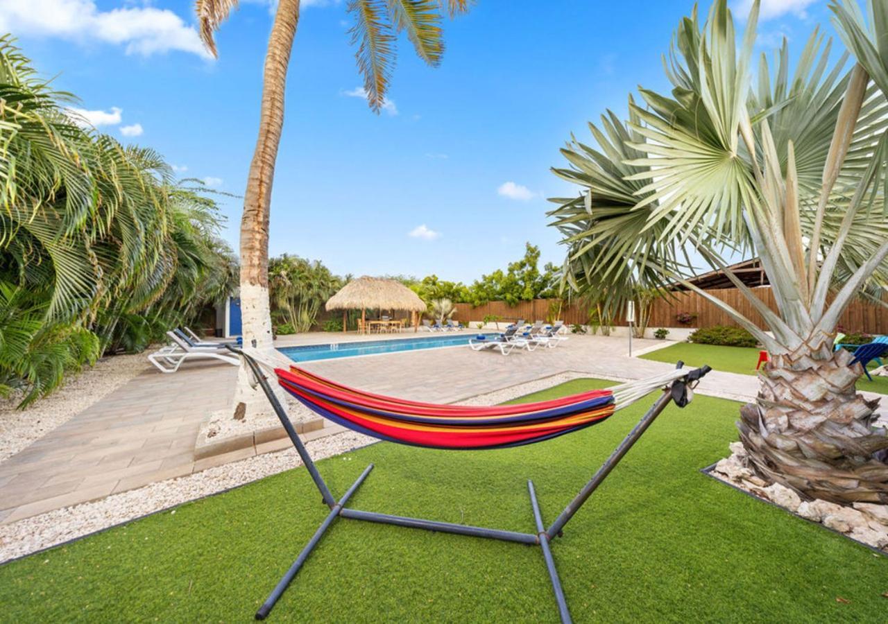 Turibanaplaza Palm Beach Exterior foto