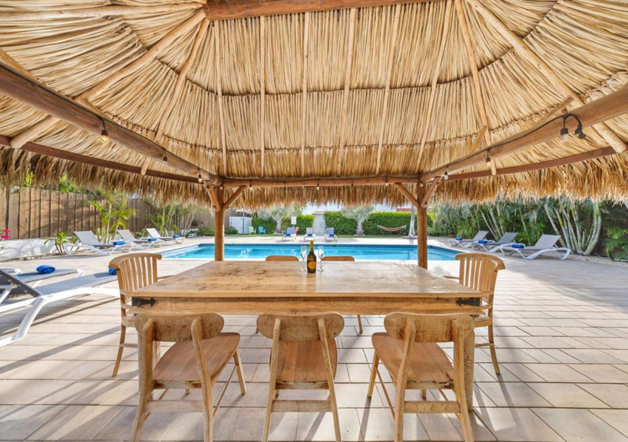 Turibanaplaza Palm Beach Exterior foto